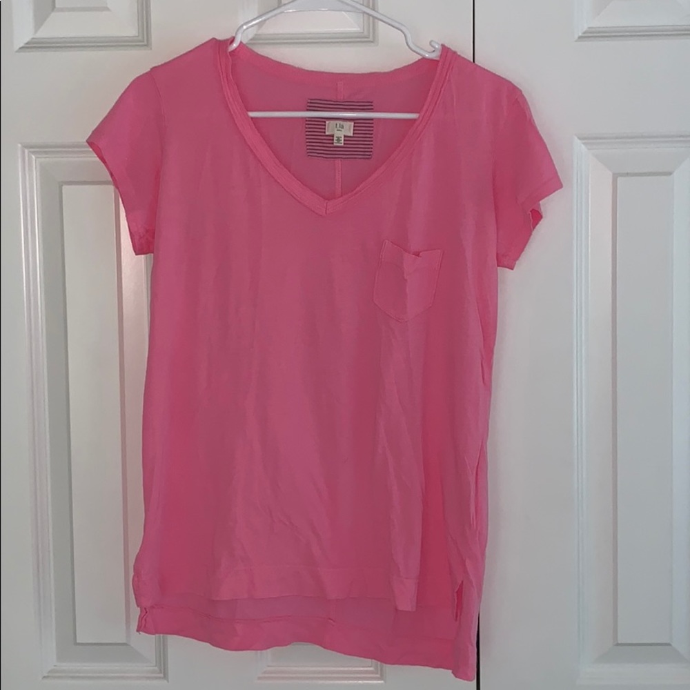 Pink t shirt